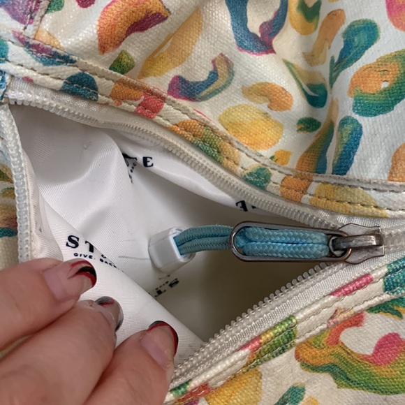 State Backpack - Picture 2 of 4